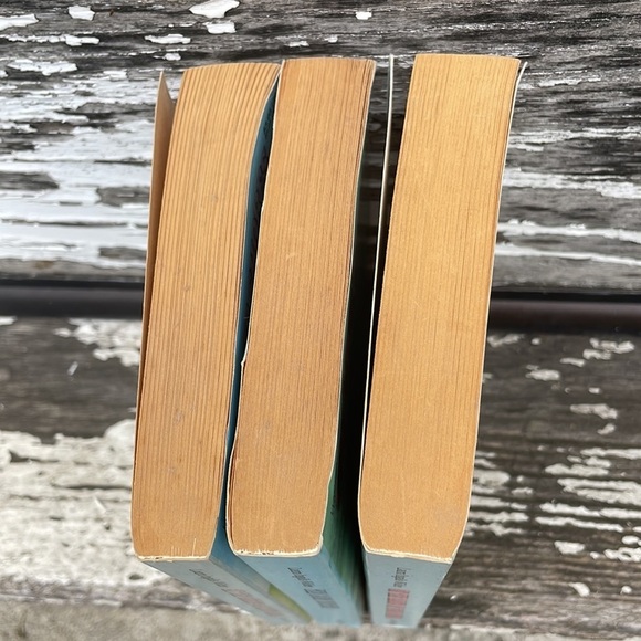 Paperback Books Laura Ingalls Wilder Set Of 3 Little House #4 #5 #6 - Picture 7 of 8